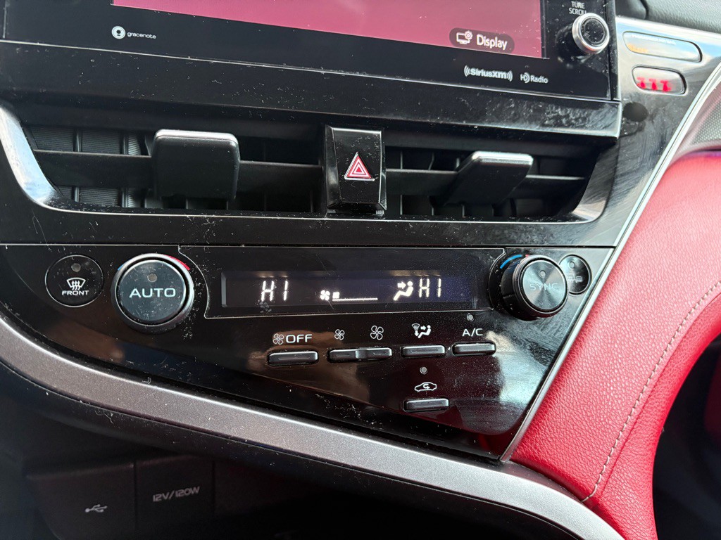 2023 Toyota Camry Image 23