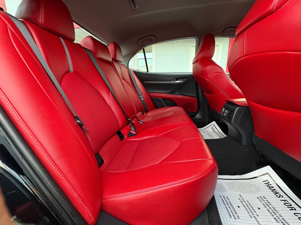 2023 Toyota Camry Image 32