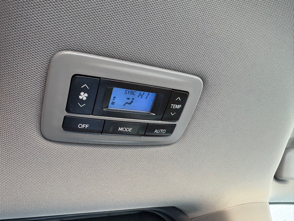 2019 Toyota Sienna Image 32