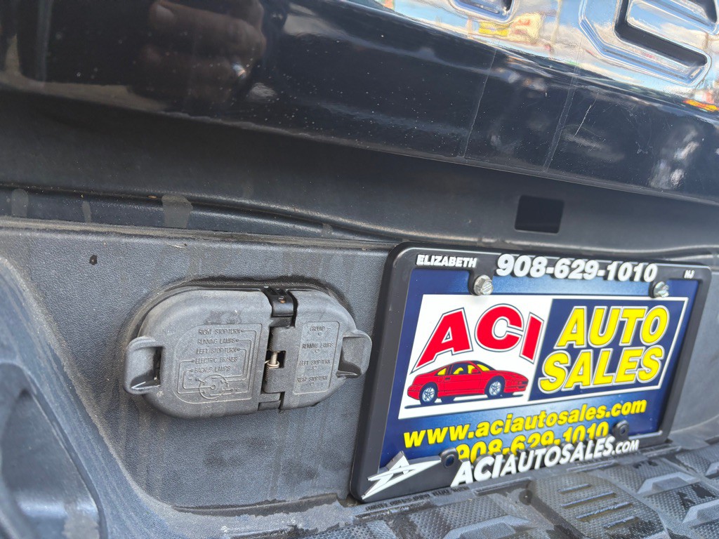 2017 Toyota Tacoma Image 12