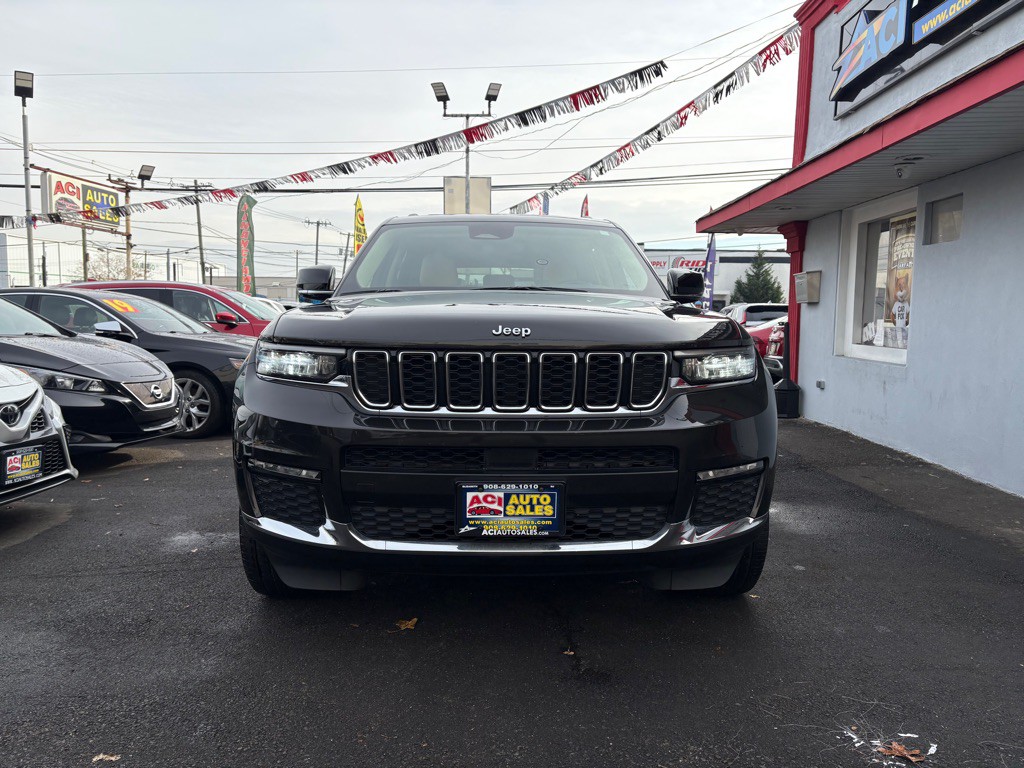 2021 Jeep Grand Cherokee Image 2