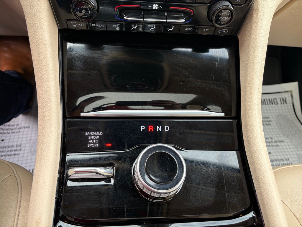 2021 Jeep Grand Cherokee Image 28