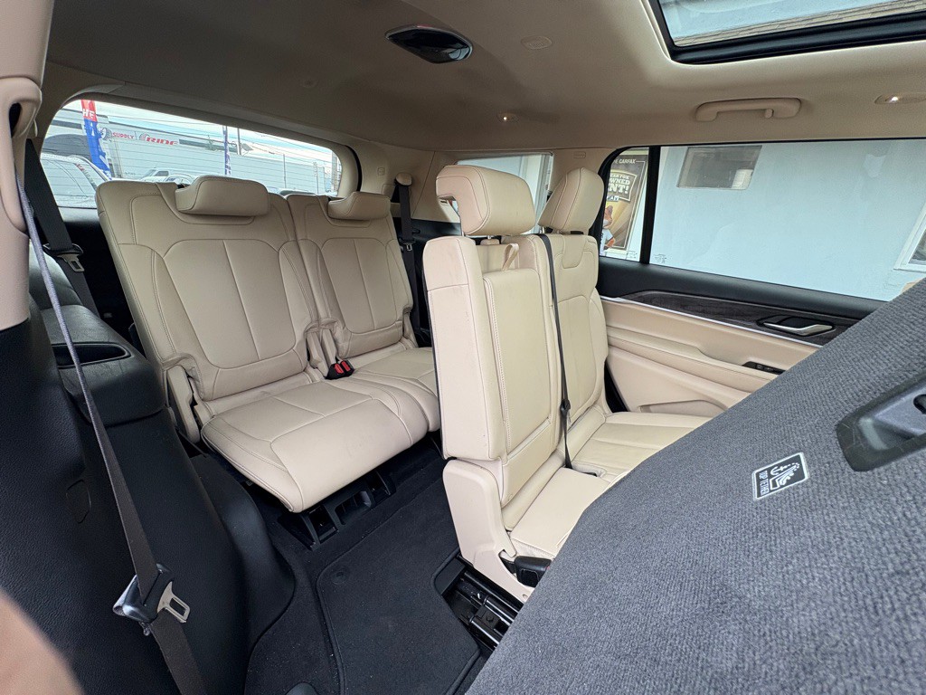 2021 Jeep Grand Cherokee Image 35