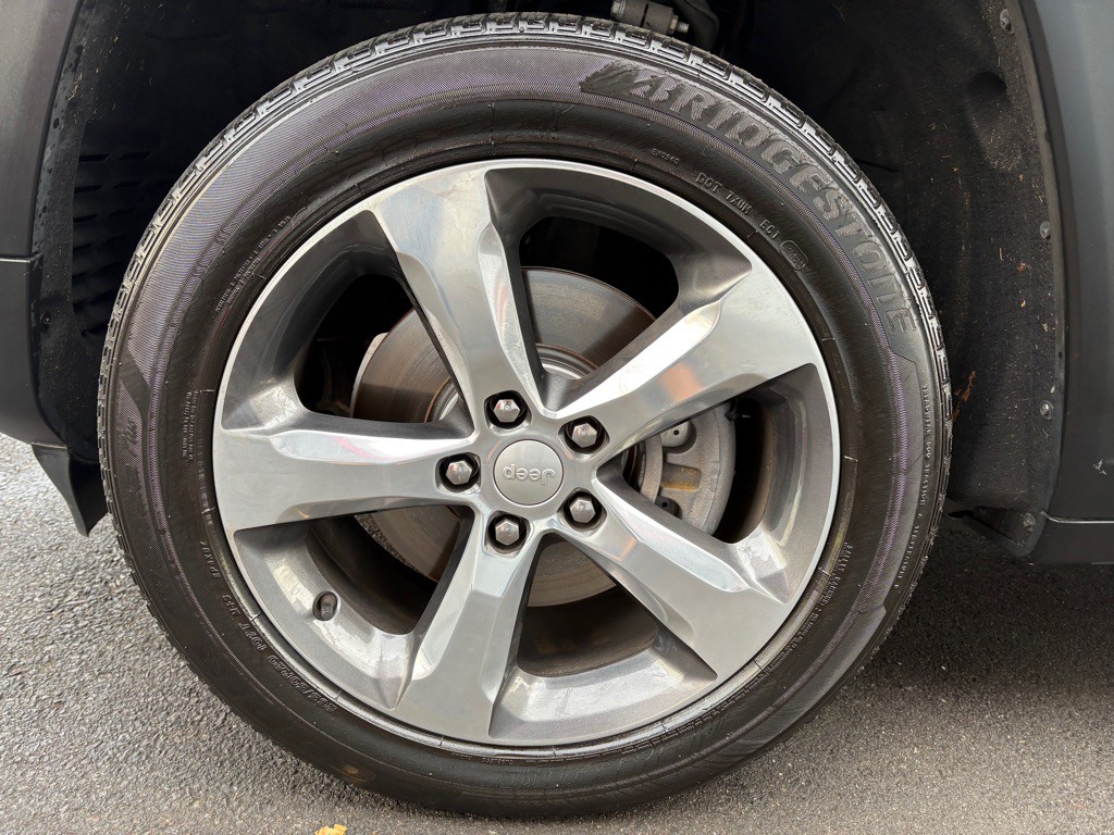 2021 Jeep Grand Cherokee Image 43