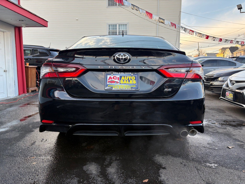2022 Toyota Camry Image 6