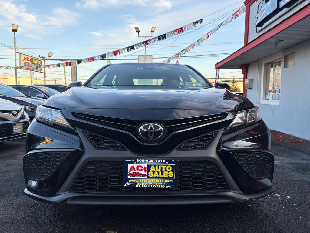 2022 Toyota Camry Image 10