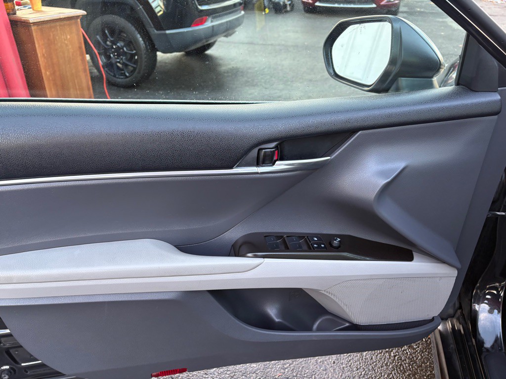 2022 Toyota Camry Image 11