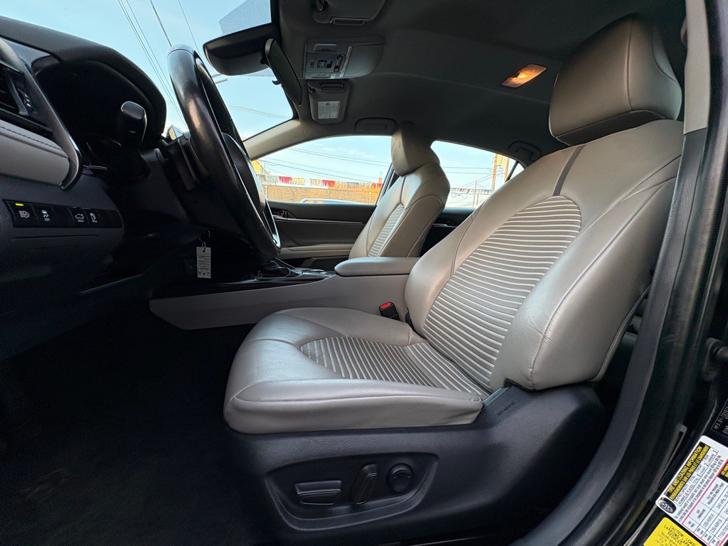 2022 Toyota Camry Image 12