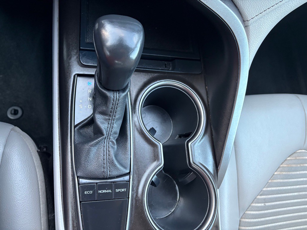 2022 Toyota Camry Image 22