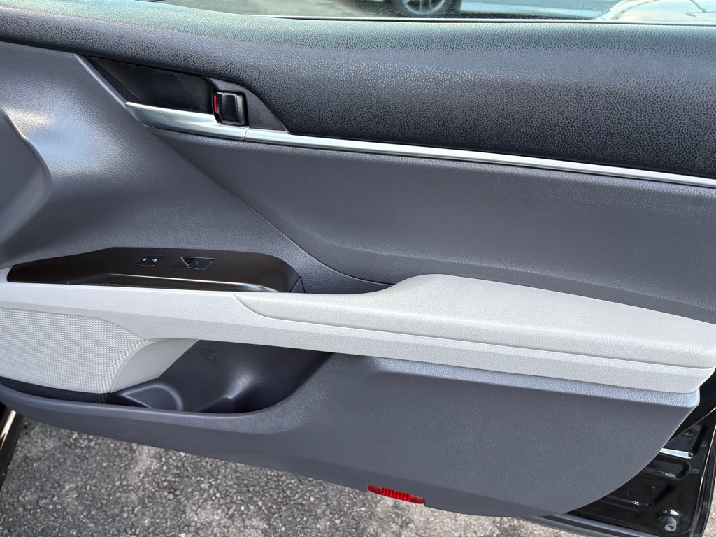 2022 Toyota Camry Image 23