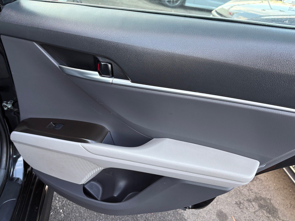 2022 Toyota Camry Image 26