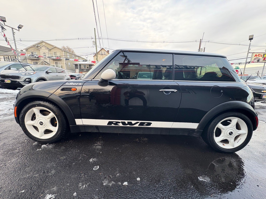 2002 MINI Cooper Image 4