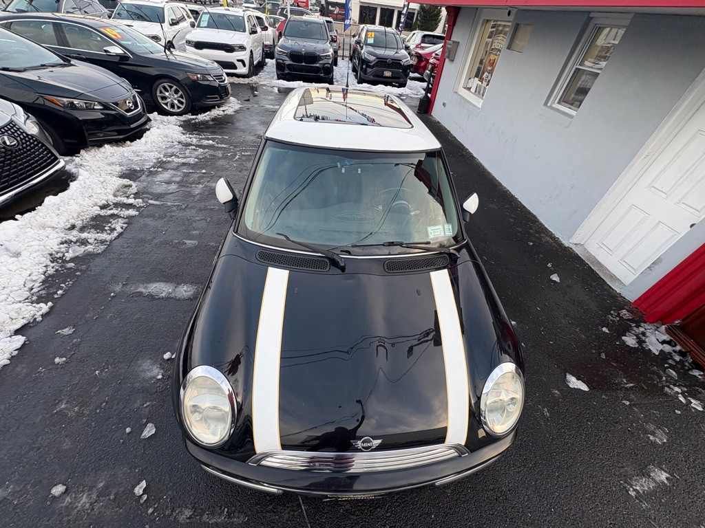 2002 MINI Cooper Image 9