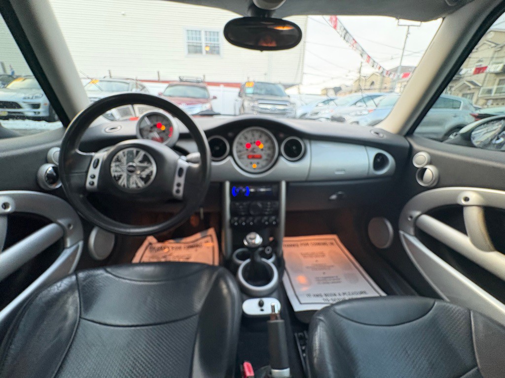 2002 MINI Cooper Image 14