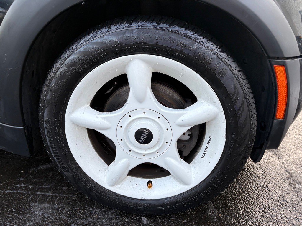 2002 MINI Cooper Image 30