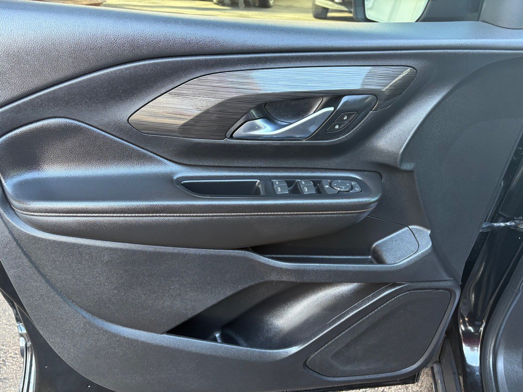 2020 GMC Terrain Image 14