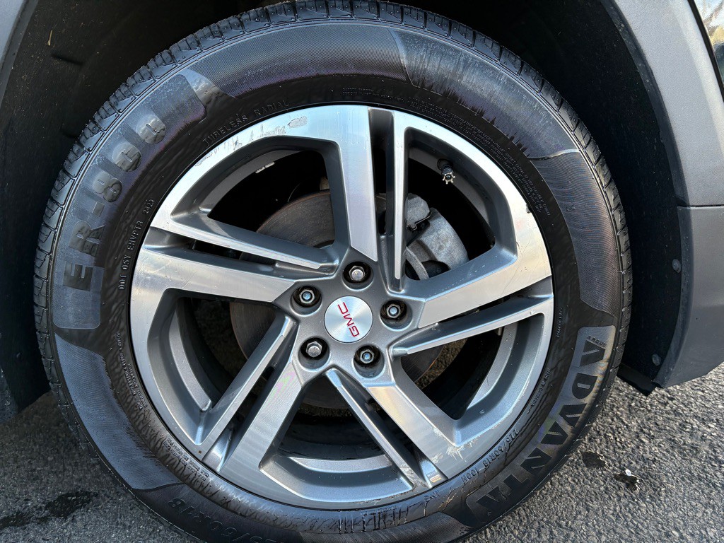 2020 GMC Terrain Image 36