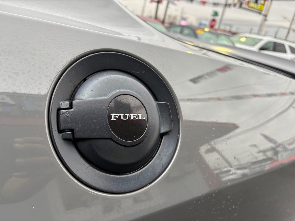 2018 Dodge Challenger Image 10