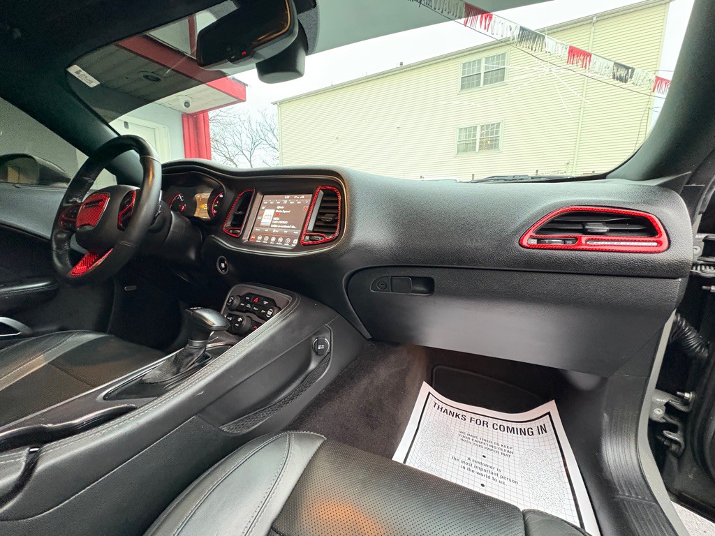 2018 Dodge Challenger Image 64