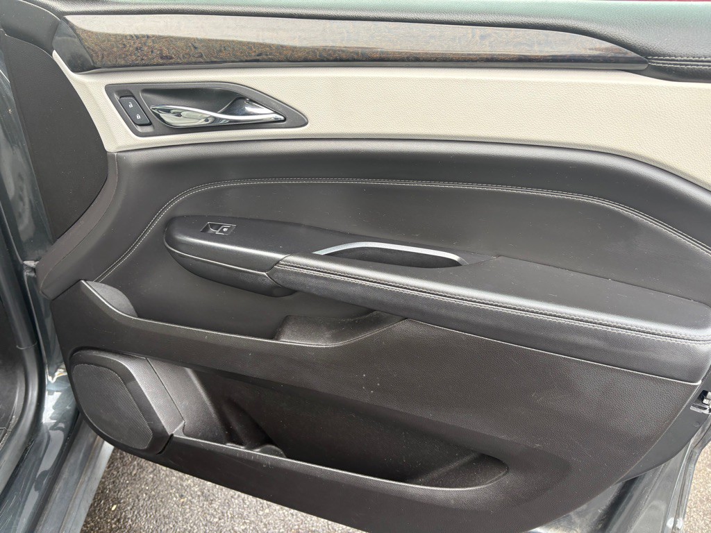 2016 Cadillac SRX Image 21