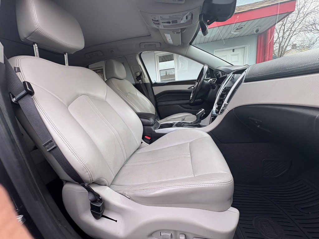 2016 Cadillac SRX Image 22