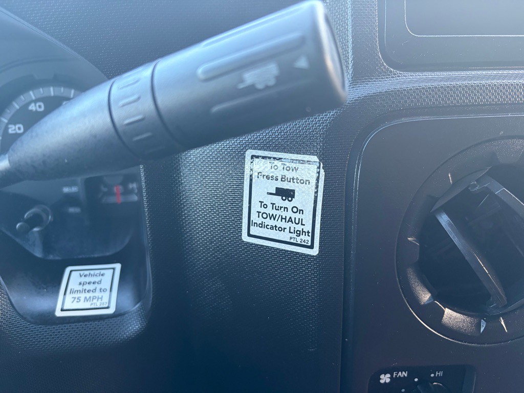 2018 Ford Econoline Image 27