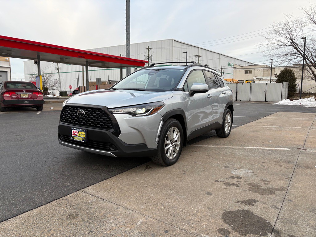 2023 Toyota Corolla Image 3