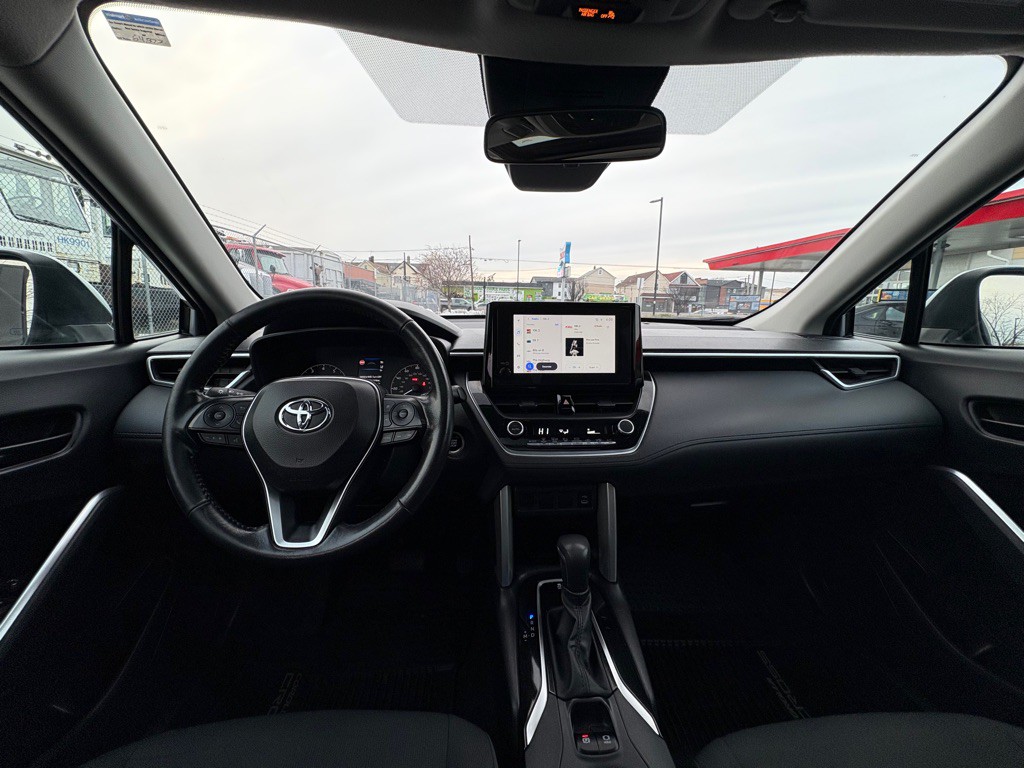 2023 Toyota Corolla Image 18