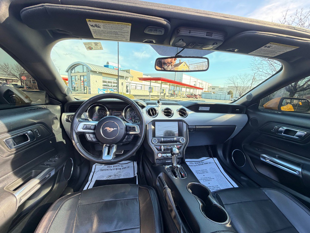 2016 Ford Mustang Image 15