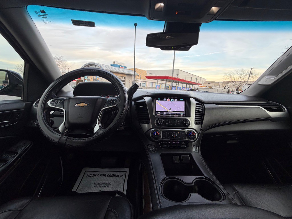 2018 Chevrolet Suburban Image 16