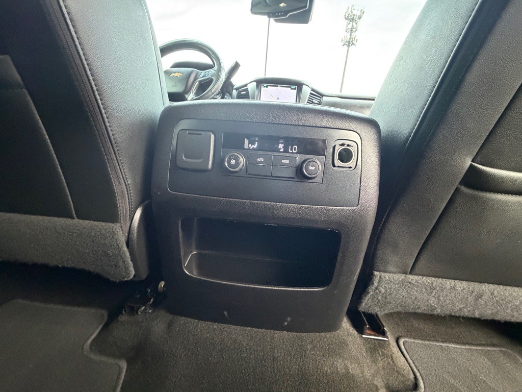 2018 Chevrolet Suburban Image 29