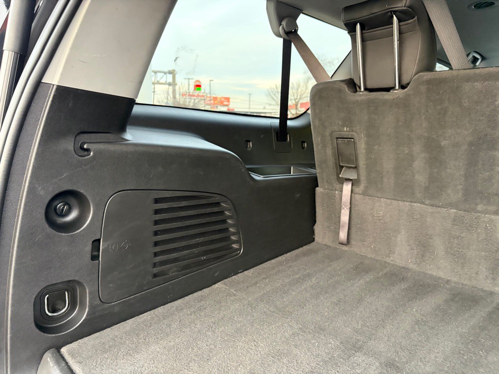 2018 Chevrolet Suburban Image 34