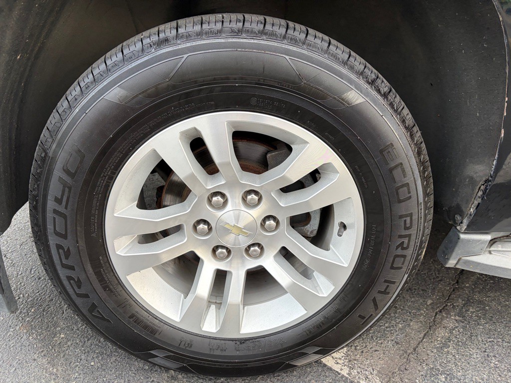 2018 Chevrolet Suburban Image 39