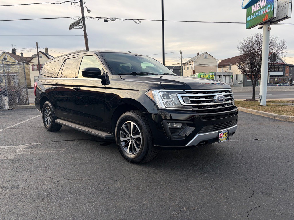 2018 Ford Expedition Image 1