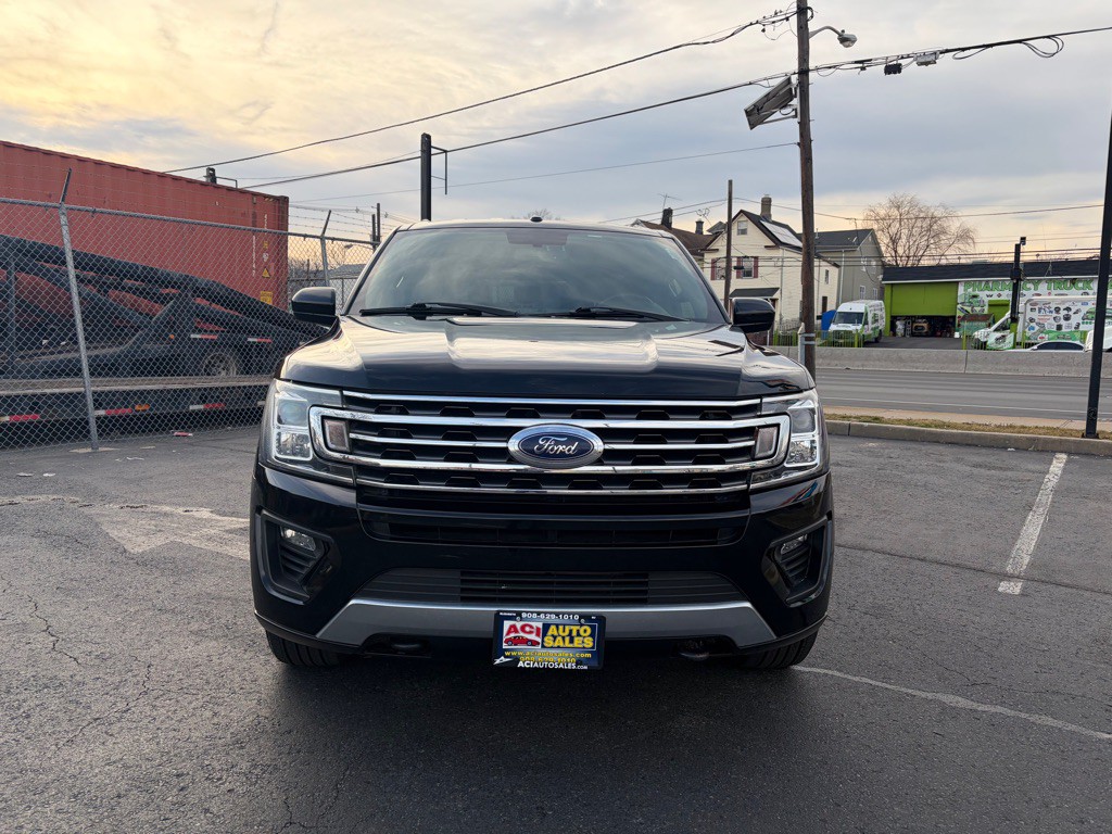 2018 Ford Expedition Image 2