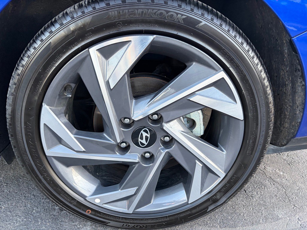 2025 Hyundai Elantra Image 41