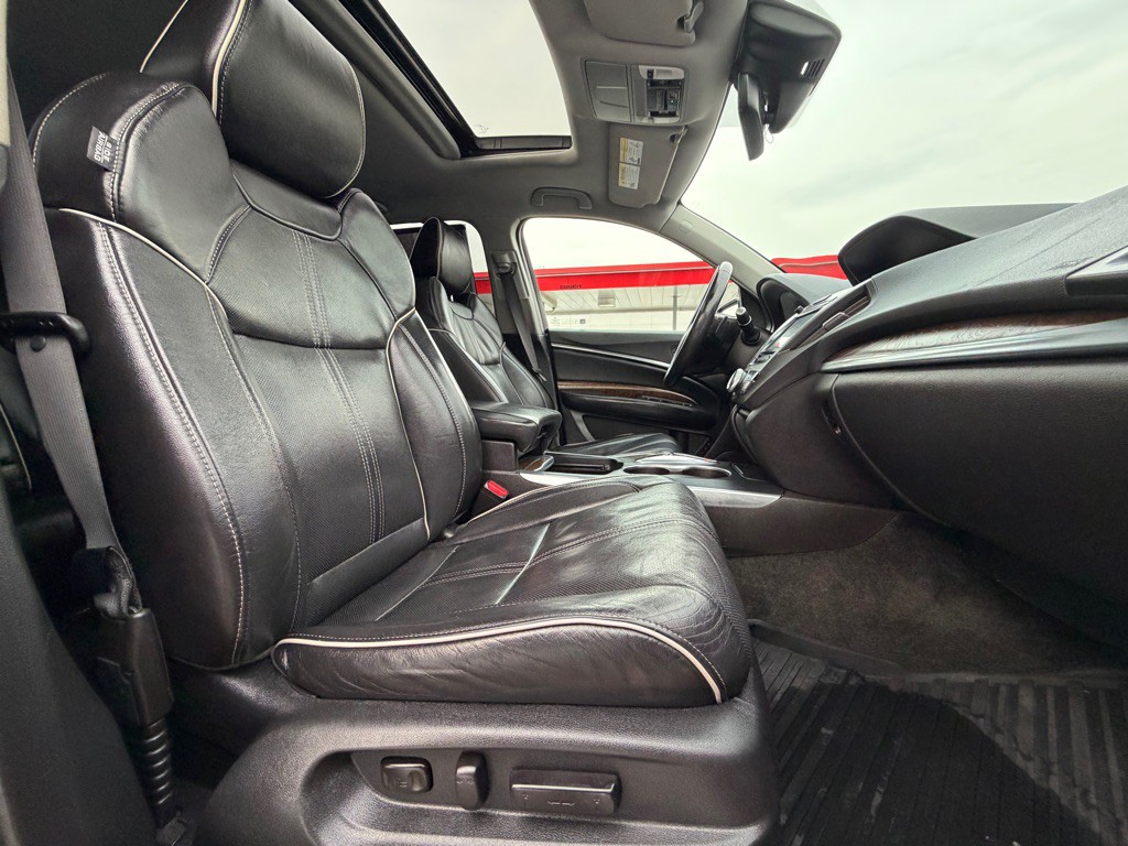 2018 Acura MDX Image 32