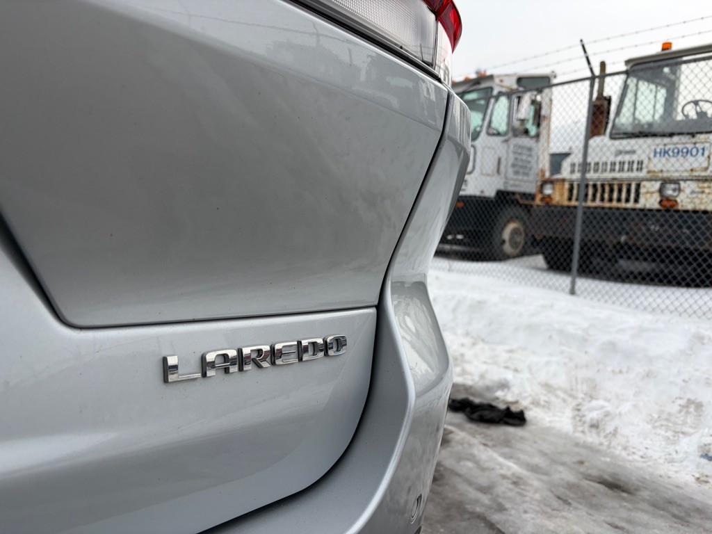 2021 Jeep Grand Cherokee Image 11