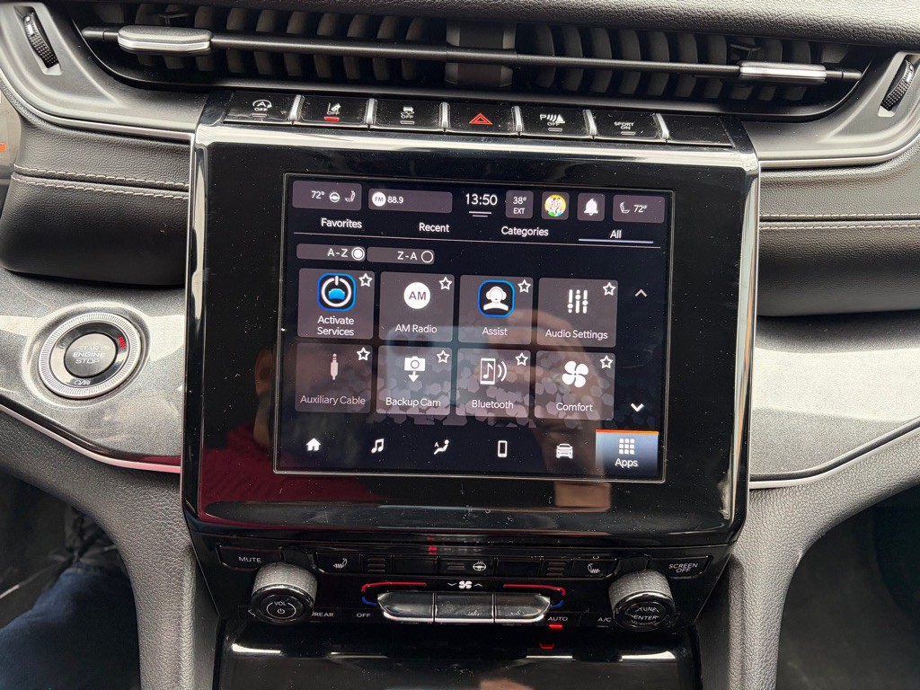 2021 Jeep Grand Cherokee Image 24