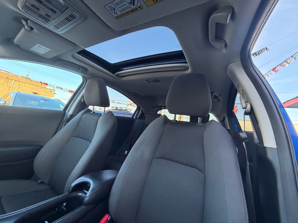 2022 Honda HR-V Image 13