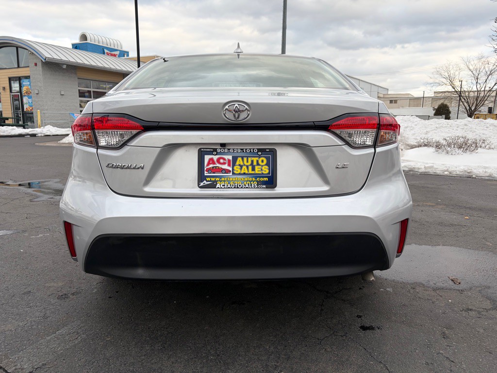 2023 Toyota Corolla Image 6
