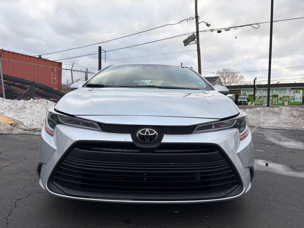 2023 Toyota Corolla Image 9