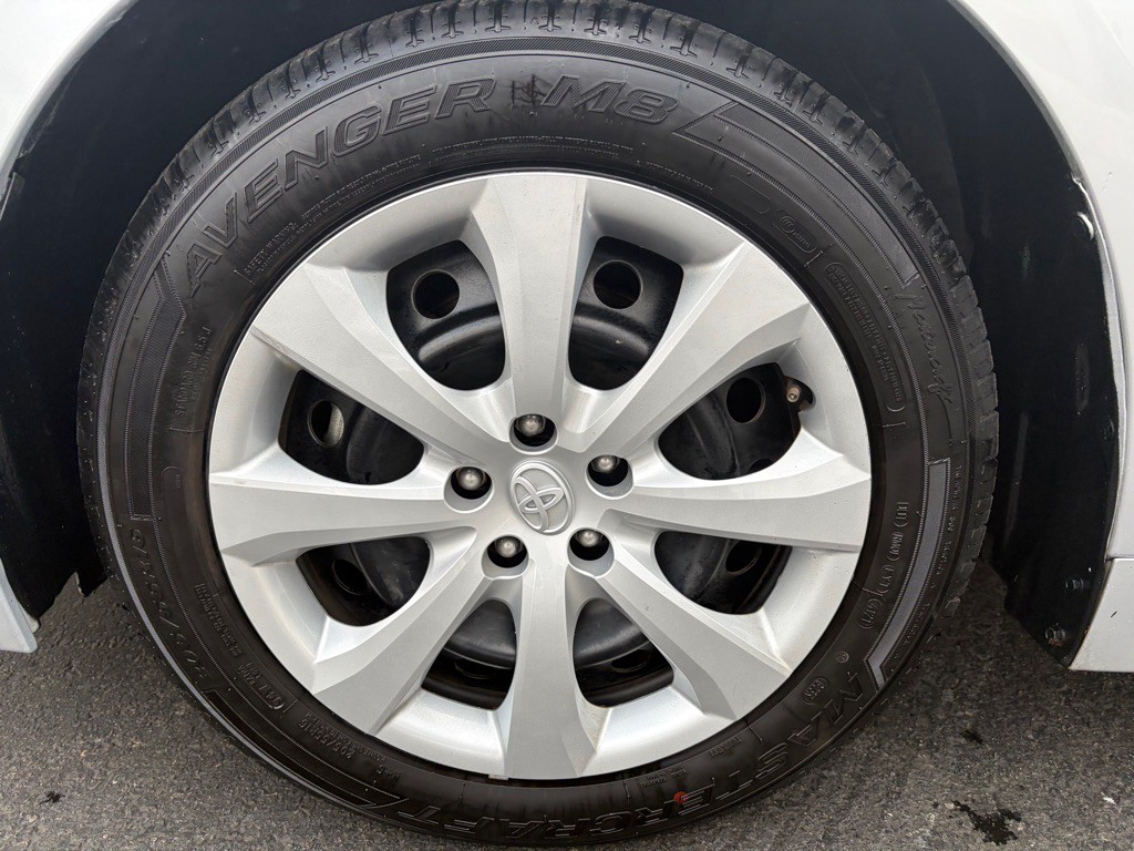 2023 Toyota Corolla Image 34