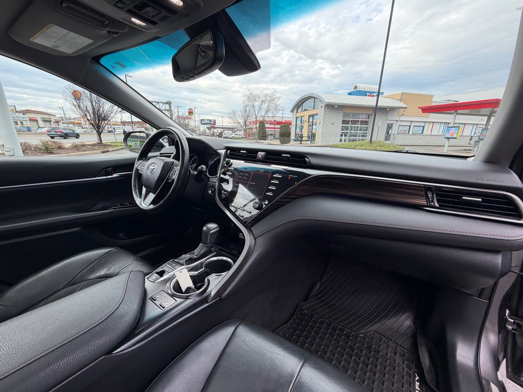 2019 Toyota Camry Image 29