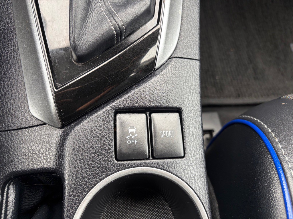 2017 Toyota Corolla Image 24