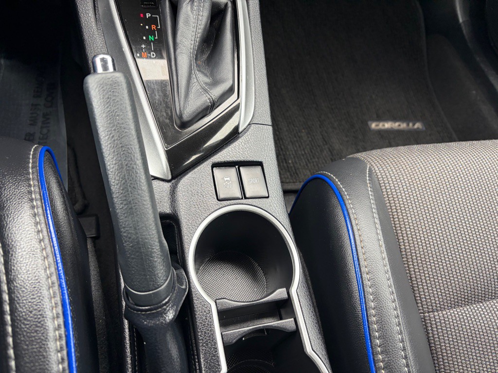 2017 Toyota Corolla Image 25