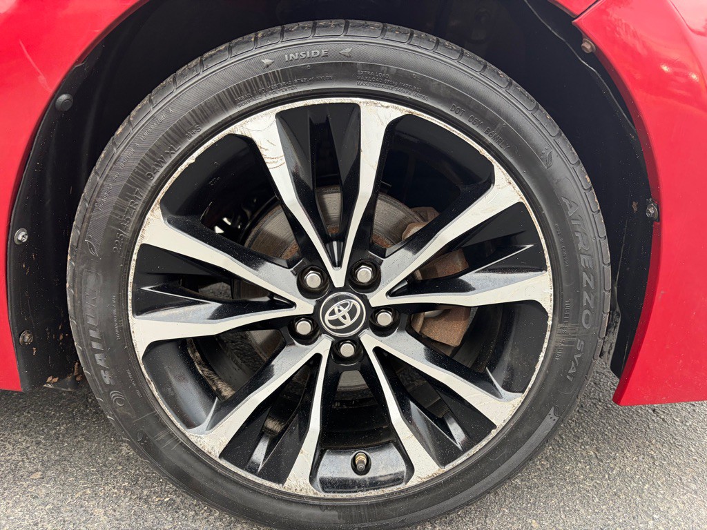 2017 Toyota Corolla Image 34