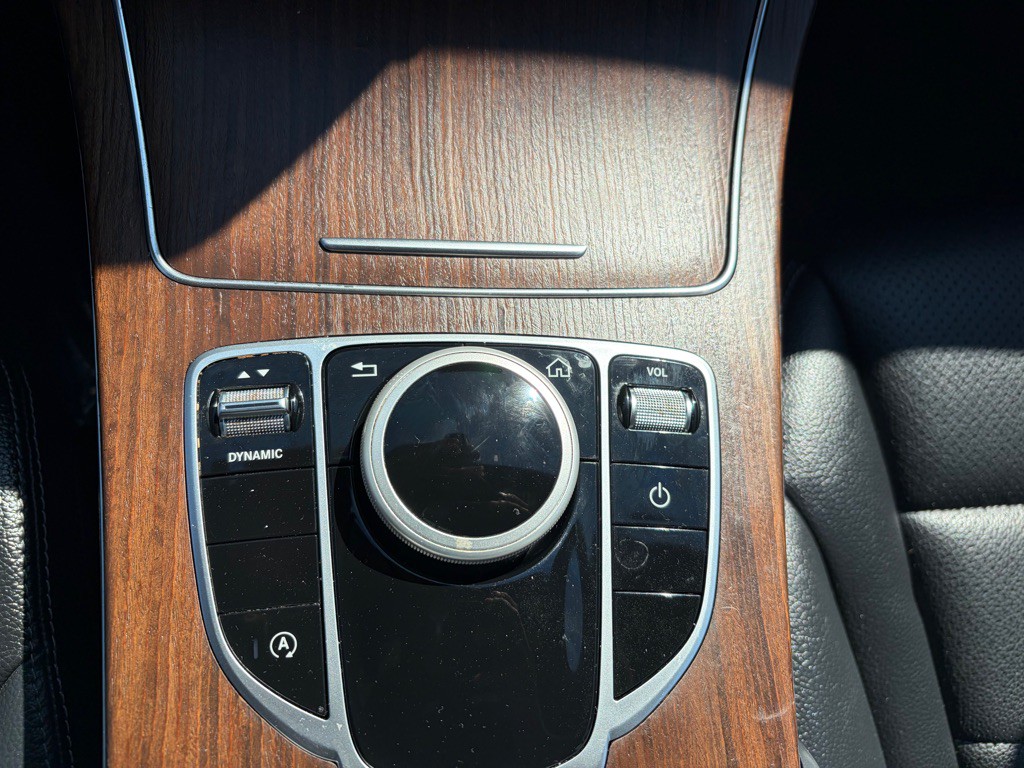 2021 Mercedes-Benz C-Class Image 27