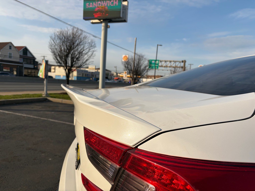 2019 Honda Accord Image 9