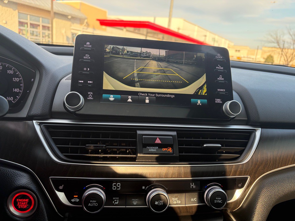 2019 Honda Accord Image 22